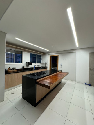 Imagem Imóvel com 4 Quartos à Venda, 278 m² em Barra - Salvador Imagem Imóvel com 4 Quartos à Venda, 278 m² em Barra - Salvador