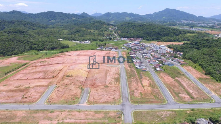 Imagem Terreno à Venda, 1 m² em Três Rios Do Norte - Jaraguá Do Sul Imagem Terreno à Venda, 1 m² em Três Rios Do Norte - Jaraguá Do Sul