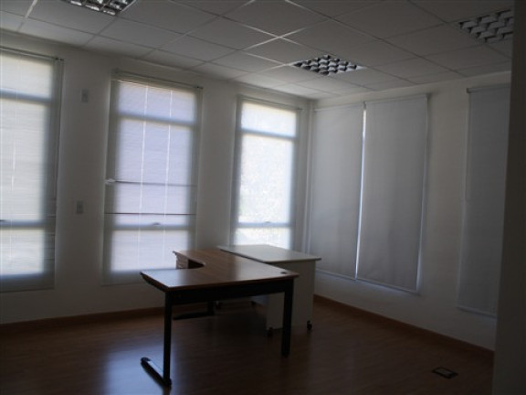 Imagem Sala Comercial para Alugar, 90 m² em Bairro Inválido - Cidade Inexistente