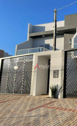 Sobrado com 3 Quartos à Venda, 141 m² em Canadá - Cascavel