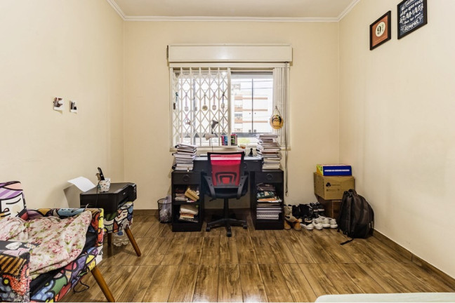 Imagem Apartamento com 3 Quartos à Venda, 134 m² em Vila Ipiranga - Porto Alegre