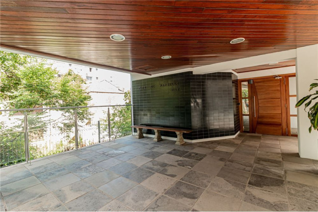 Imagem Apartamento com 2 Quartos à Venda, 116 m² em Moinhos De Vento - Porto Alegre