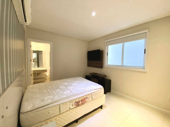 Imagem Apartamento com 3 Quartos à Venda, 116 m² em Meia Praia - Itapema Imagem Apartamento com 3 Quartos à Venda, 116 m² em Meia Praia - Itapema