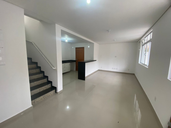 Imagem Casa com 3 Quartos à Venda, 110 m² em Boqueirão - Santos