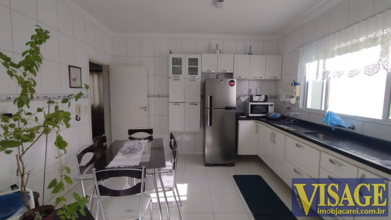 Imagem Casa com 3 Quartos à Venda, 250 m² em Cidade Jardim - Jacareí