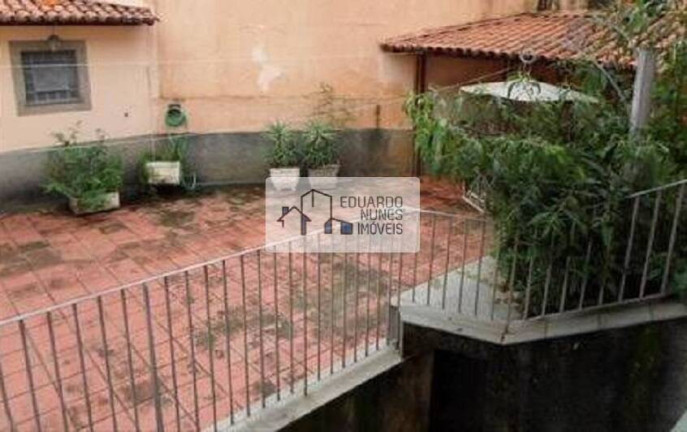 Imagem Casa com 6 Quartos à Venda, 301 m² em Santa Lúcia - Belo Horizonte Imagem Casa com 6 Quartos à Venda, 301 m² em Santa Lúcia - Belo Horizonte