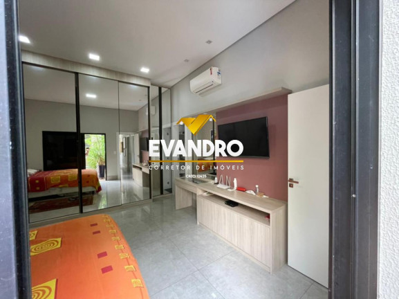 Imagem Casa com 3 Quartos à Venda, 215 m² em Condomínio Belvedere - Cuiabá Imagem Casa com 3 Quartos à Venda, 215 m² em Condomínio Belvedere - Cuiabá