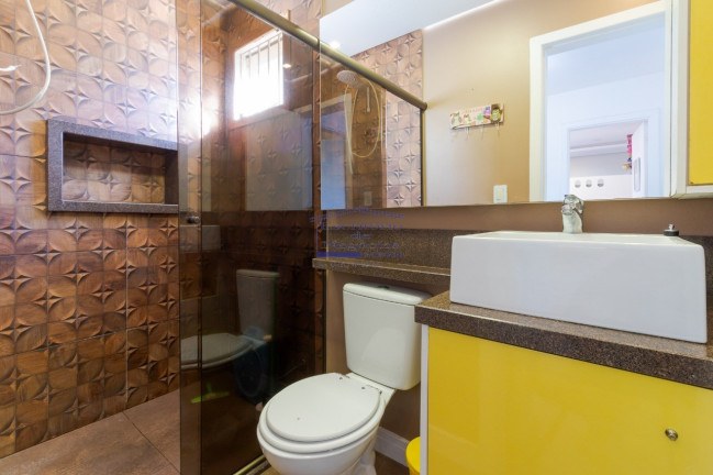 Imagem Casa com 3 Quartos à Venda, 105 m² em Tristeza - Porto Alegre Imagem Casa com 3 Quartos à Venda, 105 m² em Tristeza - Porto Alegre