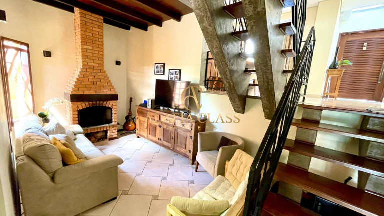 Imagem Casa com 3 Quartos à Venda, 360 m² em São Paulo Ii - Cotia Imagem Casa com 3 Quartos à Venda, 360 m² em São Paulo Ii - Cotia