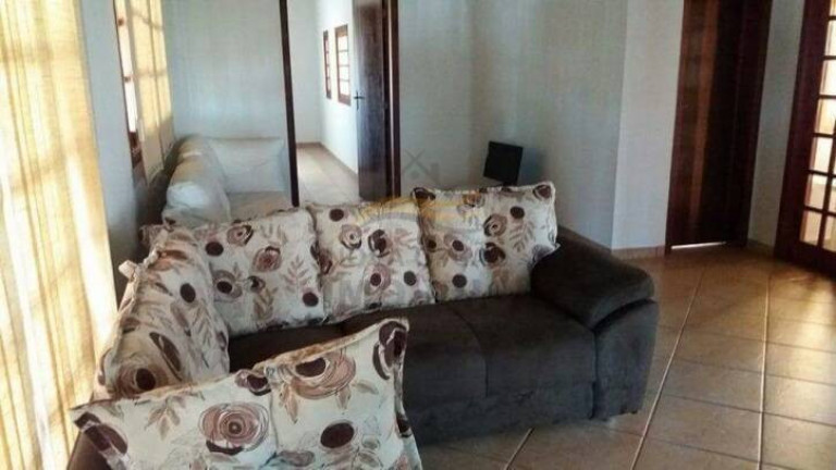 Imagem Casa com 3 Quartos à Venda, 1.622 m² em Jd. Ribeirão 2-cond. Fechado - Itupeva Imagem Casa com 3 Quartos à Venda, 1.622 m² em Jd. Ribeirão 2-cond. Fechado - Itupeva