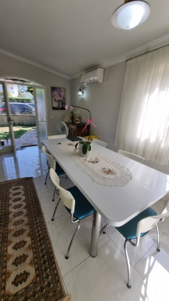 Imagem Casa com 3 Quartos à Venda, 161 m² em Vila Helena - Atibaia Imagem Casa com 3 Quartos à Venda, 161 m² em Vila Helena - Atibaia