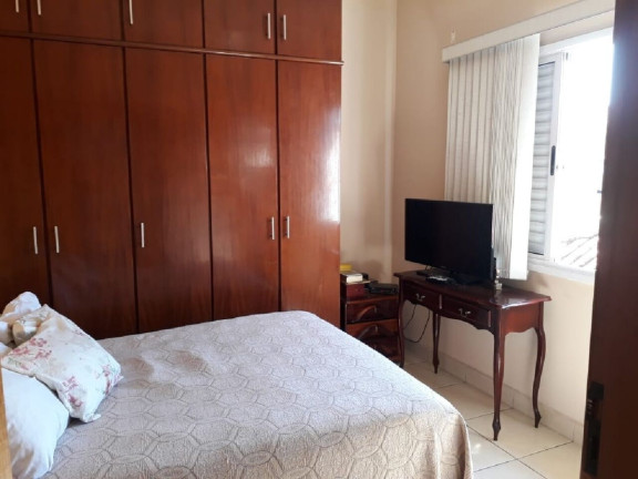 Imagem Casa com 3 Quartos à Venda, 150 m² em Vila Voturua - São Vicente Imagem Casa com 3 Quartos à Venda, 150 m² em Vila Voturua - São Vicente