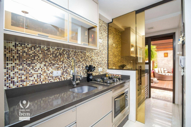 Imagem Apartamento com 2 Quartos à Venda, 67 m² em Guaíra - Curitiba