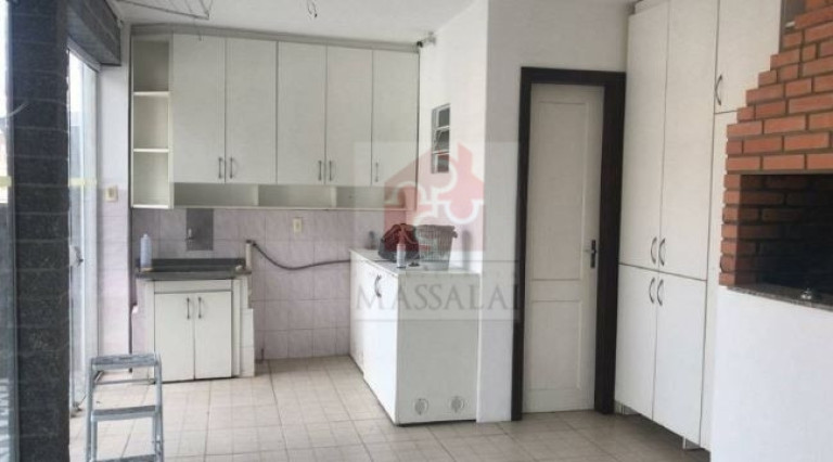 Imagem Casa com 5 Quartos à Venda, 243 m² em Hípica - Porto Alegre Imagem Casa com 5 Quartos à Venda, 243 m² em Hípica - Porto Alegre