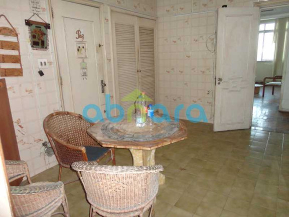 Imagem Apartamento com 3 Quartos à Venda, 190 m² em Copacabana - Rio De Janeiro