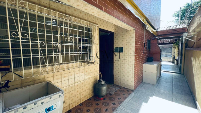 Imagem Casa com 2 Quartos à Venda, 75 m² em Caiçara - Praia Grande Imagem Casa com 2 Quartos à Venda, 75 m² em Caiçara - Praia Grande