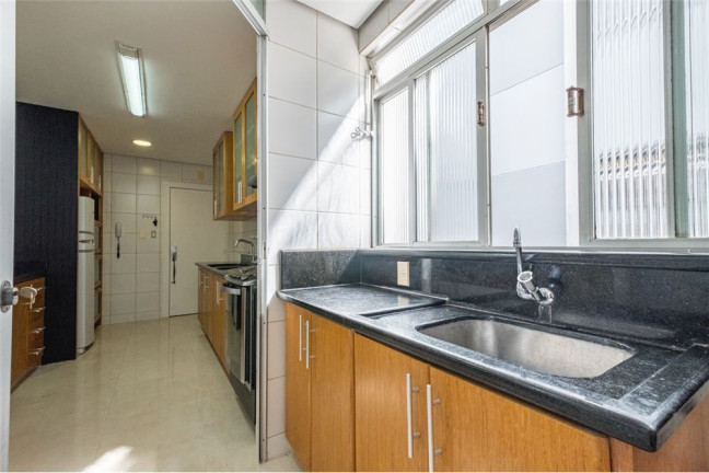Imagem Imóvel com 3 Quartos à Venda,  em Centro - Florianópolis