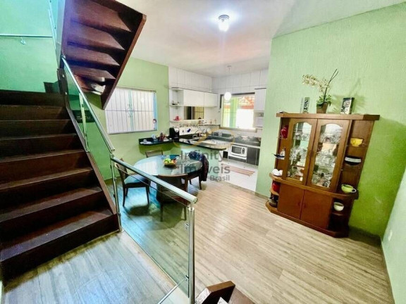 Imagem Casa com 4 Quartos à Venda, 210 m² em Santa Terezinha - Belo Horizonte Imagem Casa com 4 Quartos à Venda, 210 m² em Santa Terezinha - Belo Horizonte