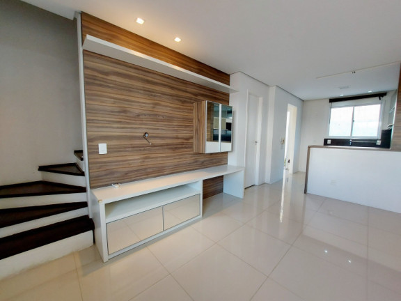 Imagem Casa com 2 Quartos à Venda, 57 m²