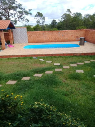 Imagem Chácara com 3 Quartos à Venda, 3.098 m² em Parque Dos Pinheiros - Botucatu