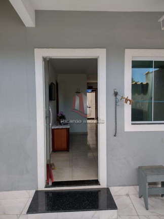 Imagem Casa de Condomínio com 2 Quartos à Venda, 80 m² em Cabo Frio