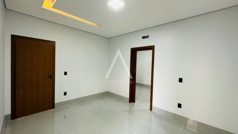 Imagem Casa com 3 Quartos à Venda, 205 m² em Condomínio Portal Da Mata - Sinop Imagem Casa com 3 Quartos à Venda, 205 m² em Condomínio Portal Da Mata - Sinop