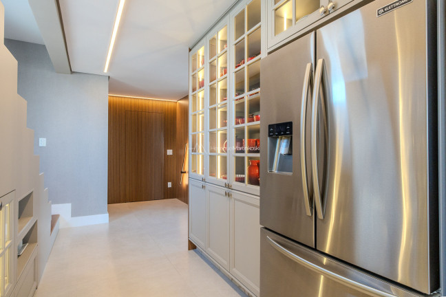 Imagem Apartamento com 3 Quartos à Venda, 236 m² em Juvevê - Curitiba Imagem Apartamento com 3 Quartos à Venda, 236 m² em Juvevê - Curitiba