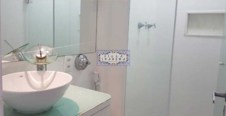Imagem Apartamento com 3 Quartos à Venda, 98 m² em Lagoa - Rio De Janeiro Imagem Apartamento com 3 Quartos à Venda, 98 m² em Lagoa - Rio De Janeiro