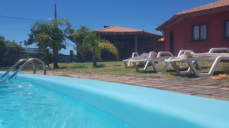 Imagem Edifício Residencial com 10 Quartos à Venda, 394 m² em Praia Do Rosa - Imbituba Imagem Edifício Residencial com 10 Quartos à Venda, 394 m² em Praia Do Rosa - Imbituba
