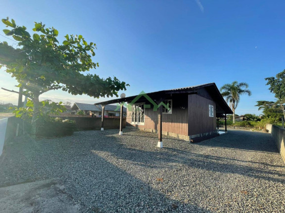 Imagem Casa com 2 Quartos à Venda, 396 m² em Salinas - Balneário Barra Do Sul Imagem Casa com 2 Quartos à Venda, 396 m² em Salinas - Balneário Barra Do Sul