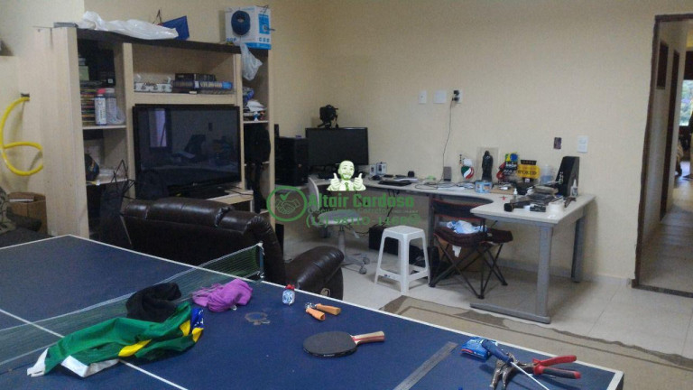 Imagem Casa de Condomínio com 5 Quartos à Venda, 500 m² em Centro - Jambeiro