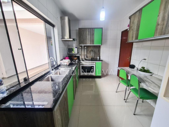 Imagem Casa com 3 Quartos à Venda, 285 m² em Vila Yolanda - Foz Do Iguacu