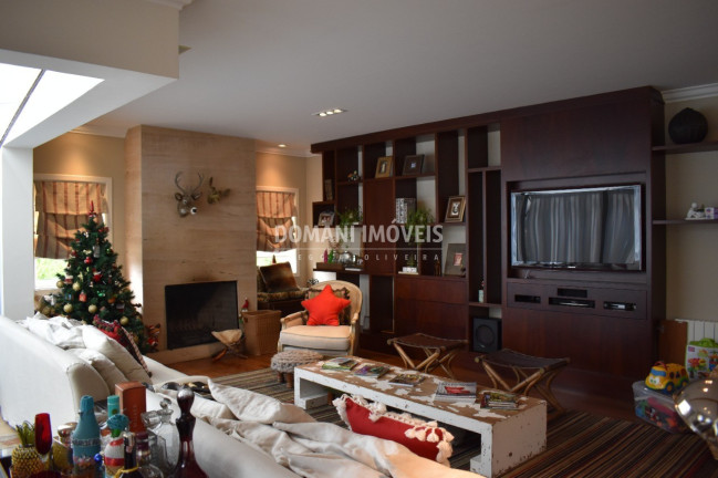 Imagem Casa com 6 Quartos à Venda, 800 m² em Região De Descansópolis - Campos Do Jordão