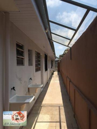 Casa com 5 Quartos à Venda, 250 m² em Vila Palmares - Santo André