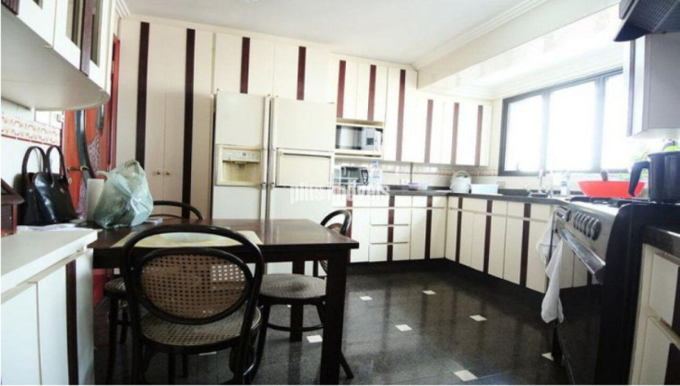 Imagem Apartamento com 4 Quartos à Venda, 170 m² em Cerqueira César - São Paulo Imagem Apartamento com 4 Quartos à Venda, 170 m² em Cerqueira César - São Paulo