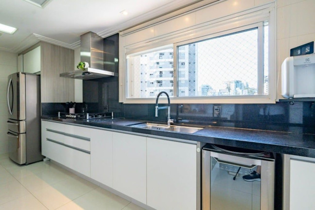 Imagem Apartamento com 4 Quartos à Venda, 200 m² em Vila Andrade - São Paulo Imagem Apartamento com 4 Quartos à Venda, 200 m² em Vila Andrade - São Paulo