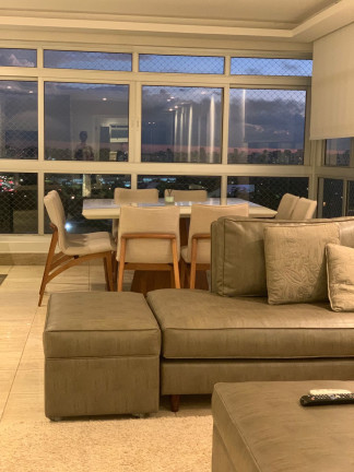 Apartamento com 3 Quartos para Alugar, 128 m² em Paraíso - São Paulo
