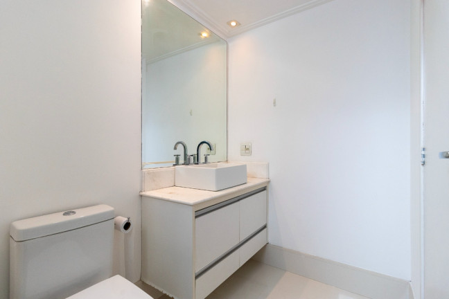 Imagem Apartamento com 2 Quartos à Venda, 67 m² em Vila Brasílio Machado - São Paulo