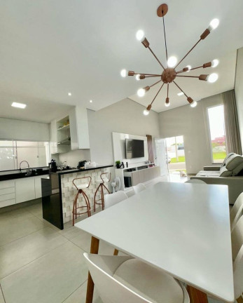 Imagem Casa de Condomínio com 3 Quartos à Venda, 130 m² em Portal Dos Pinheiros Ii - Itapetininga Imagem Casa de Condomínio com 3 Quartos à Venda, 130 m² em Portal Dos Pinheiros Ii - Itapetininga