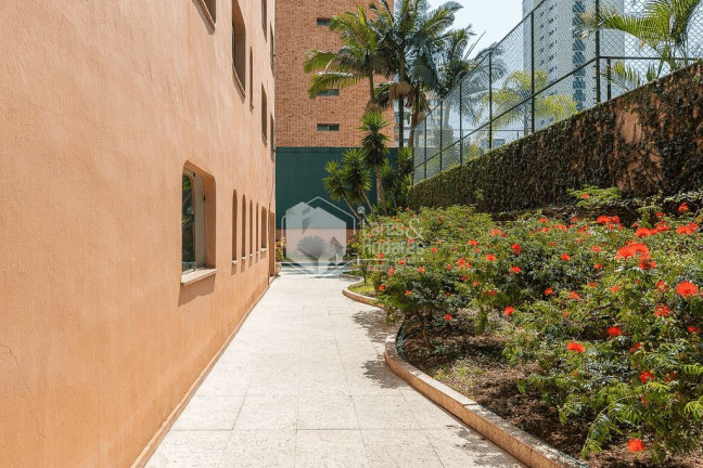 Imagem Apartamento com 3 Quartos à Venda, 210 m² em Moema - São Paulo Imagem Apartamento com 3 Quartos à Venda, 210 m² em Moema - São Paulo