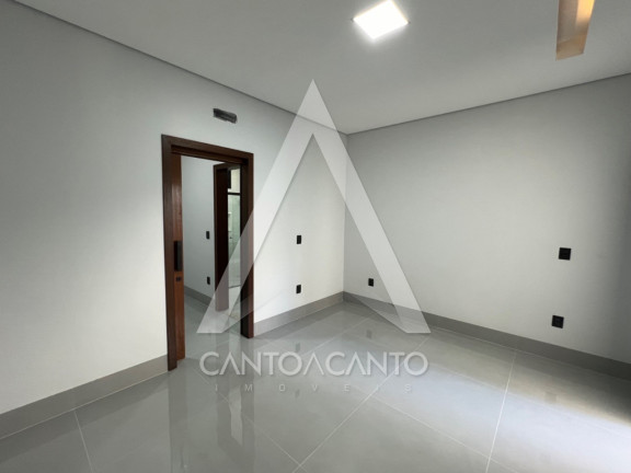 Imagem Casa com 3 Quartos à Venda, 205 m² em Condomínio Portal Da Mata - Sinop Imagem Casa com 3 Quartos à Venda, 205 m² em Condomínio Portal Da Mata - Sinop