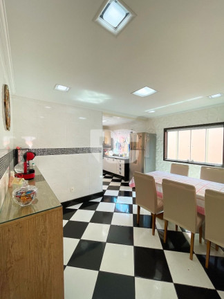 Imagem Sobrado com 3 Quartos à Venda, 215 m² em Vila Ipiranga - Mogi Das Cruzes Imagem Sobrado com 3 Quartos à Venda, 215 m² em Vila Ipiranga - Mogi Das Cruzes