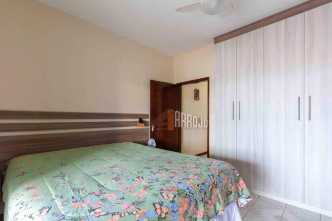 Imagem Sobrado com 3 Quartos à Venda, 198 m² em Vila Sílvia - São Paulo Imagem Sobrado com 3 Quartos à Venda, 198 m² em Vila Sílvia - São Paulo