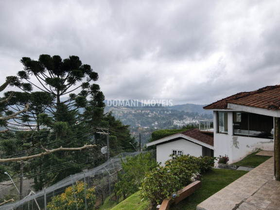 Imagem Casa com 4 Quartos à Venda, 195 m² em Região Do Alto Do Capivari - Campos Do Jordão
