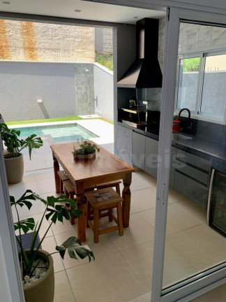 Imagem Casa com 4 Quartos à Venda, 205 m² em Suru - Santana De Parnaíba Imagem Casa com 4 Quartos à Venda, 205 m² em Suru - Santana De Parnaíba