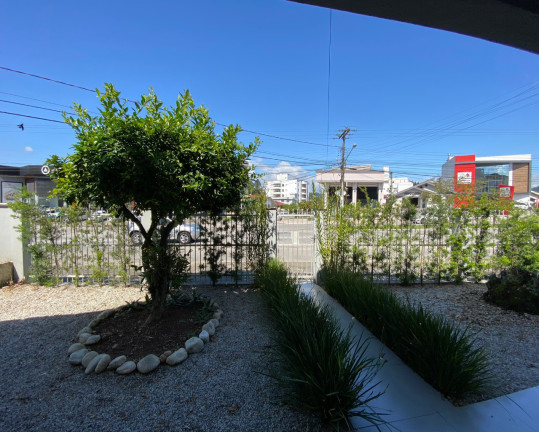 Imagem Sobrado com 3 Quartos para Alugar, 120 m² em Jardim Maluche - Brusque