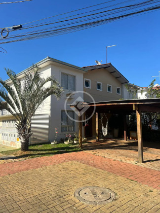 Imagem Casa com 3 Quartos à Venda, 110 m² em Setor Negrão De Lima - Goiânia Imagem Casa com 3 Quartos à Venda, 110 m² em Setor Negrão De Lima - Goiânia