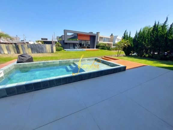 Imagem Casa de Condomínio com 5 Quartos à Venda, 327 m² em Remanso - Xangri-la