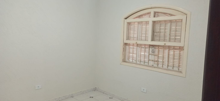 Imagem Casa com 3 Quartos à Venda, 190 m² em Jardim Zaira - Mauá