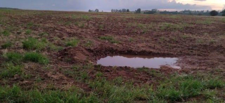 Imagem Chácara à Venda, 65 m² em Rural - Campina Do Monte Alegre Imagem Chácara à Venda, 65 m² em Rural - Campina Do Monte Alegre